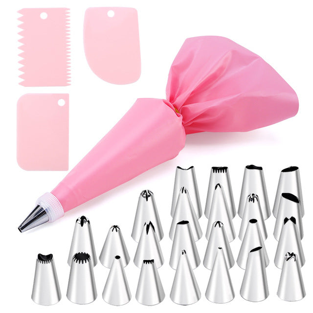 14-Piece Cake Decorating Set