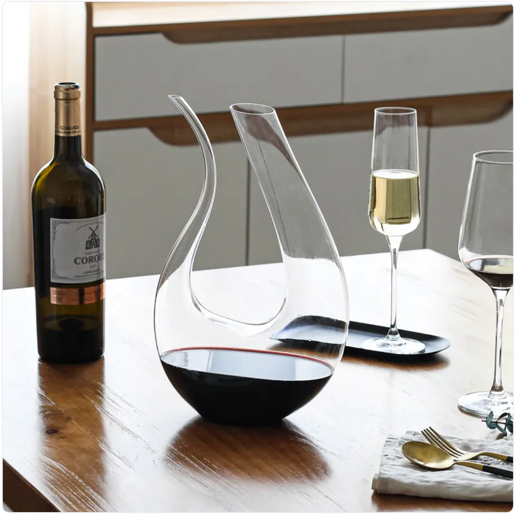 Elegant U-Shape Crystal Dispenser