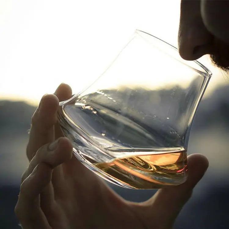 Elegant Crystal Whiskey Tumbler