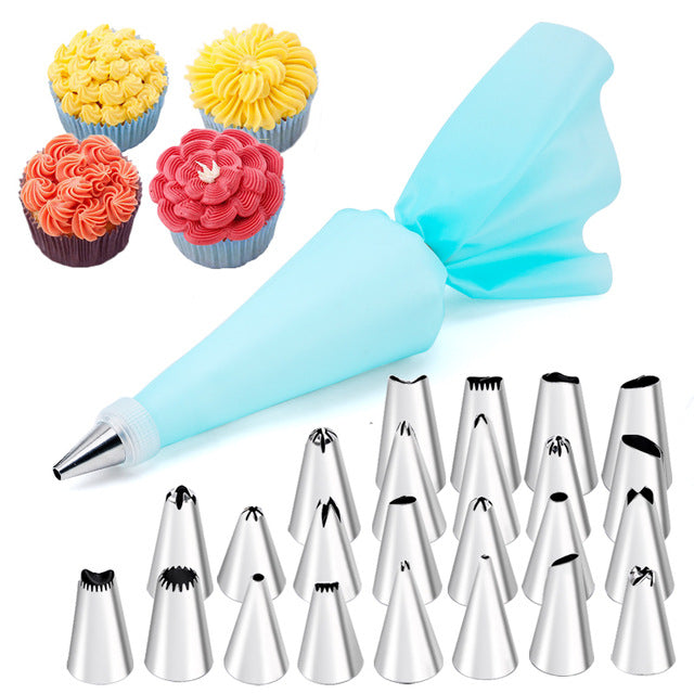 14-Piece Cake Decorating Set