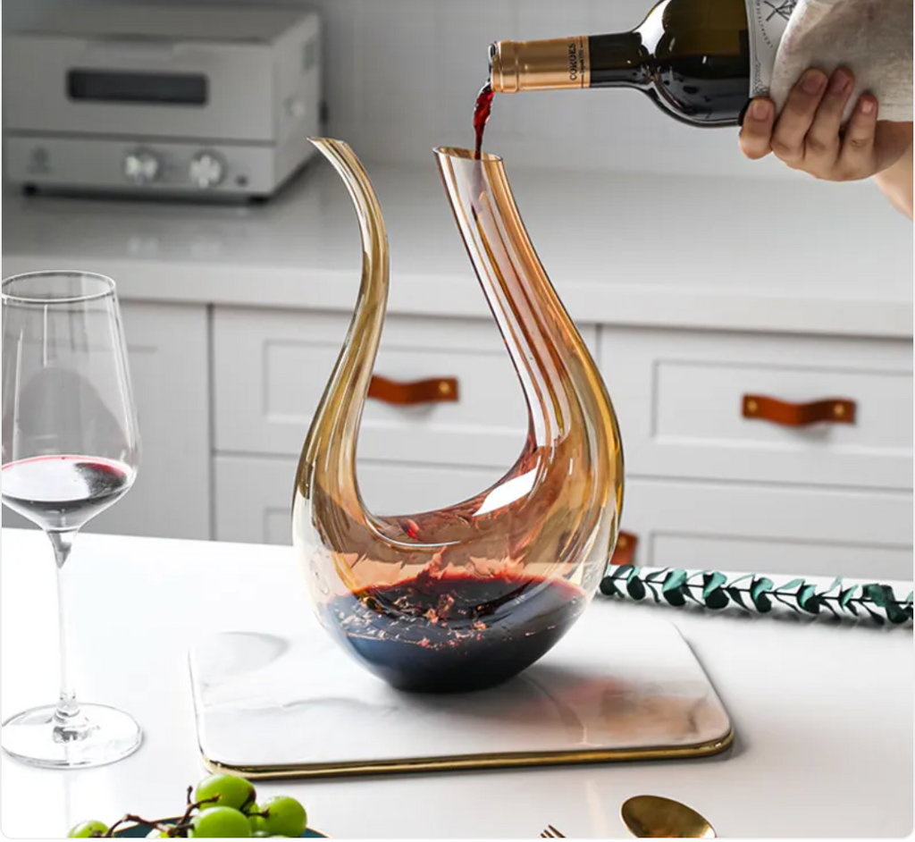 Elegant U-Shape Crystal Dispenser