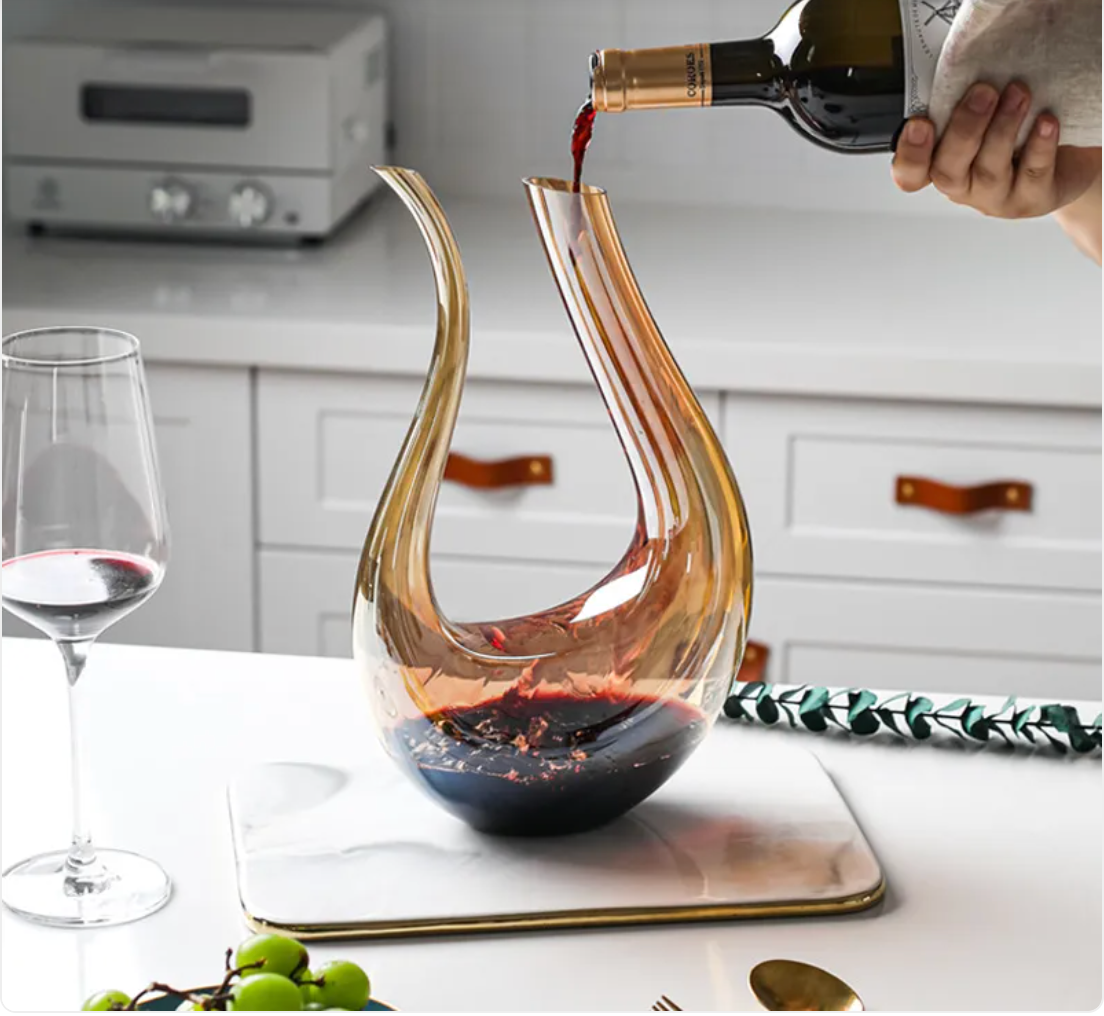 Elegant U-Shape Crystal Dispenser