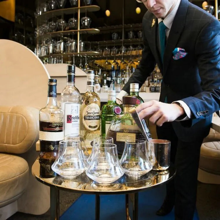 Elegant Crystal Whiskey Tumbler