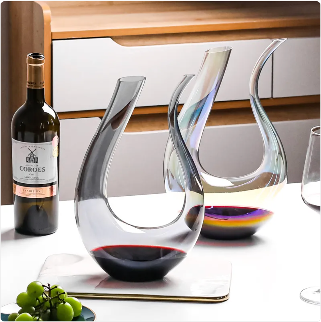 Elegant U-Shape Crystal Dispenser